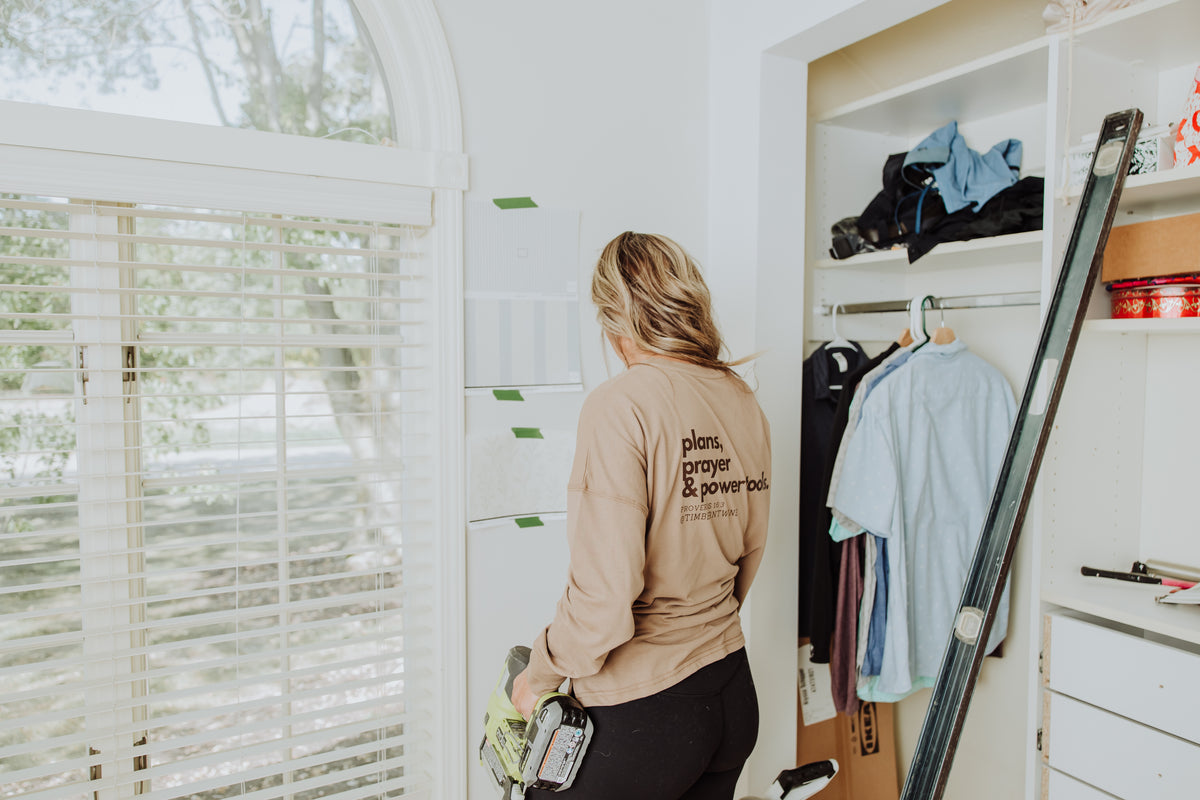 "Plans, Prayers & Power Tools" Long Sleeve Tee in Brown Sugar